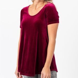 Agnes & Dora Velvet Deep Wine Everyday Short Sleeve Scoop Neck Top Size M
